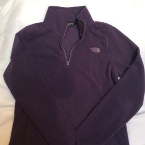 Pre-loved The North Face Quarter Zip women size M